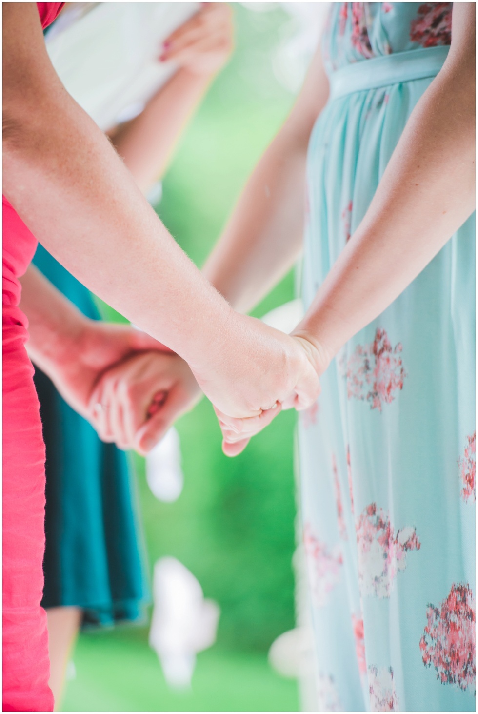 summer backyard wedding, brockville wedding, toronto wedding photographer, diy wedding, pastel wedding