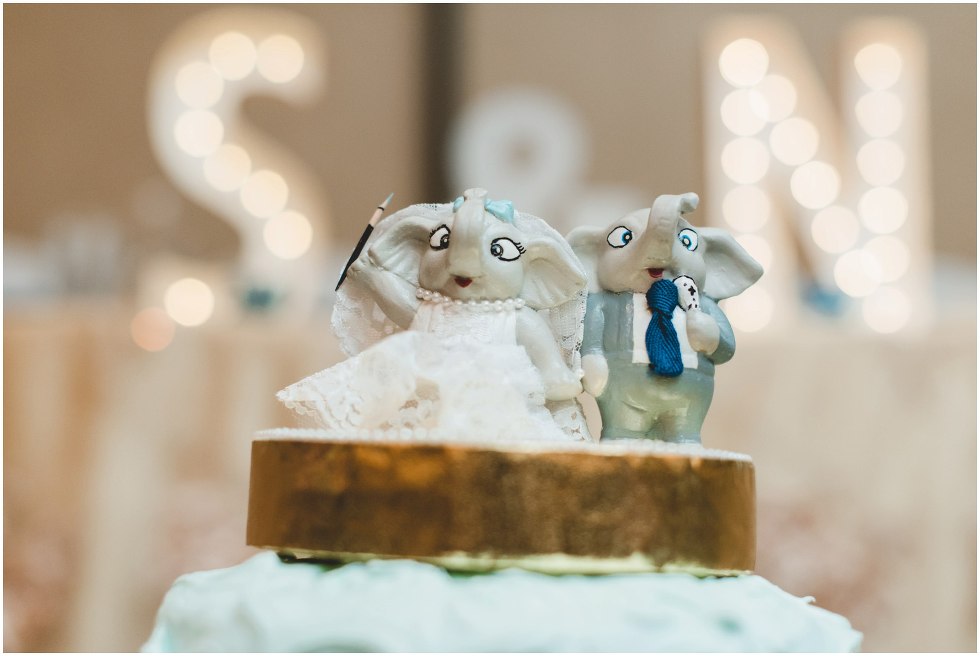 Wedding cake with elephant toppers