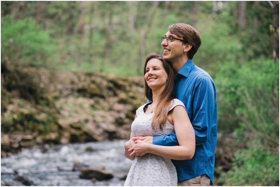 Couple hugging for their Hilton Falls engagement photos