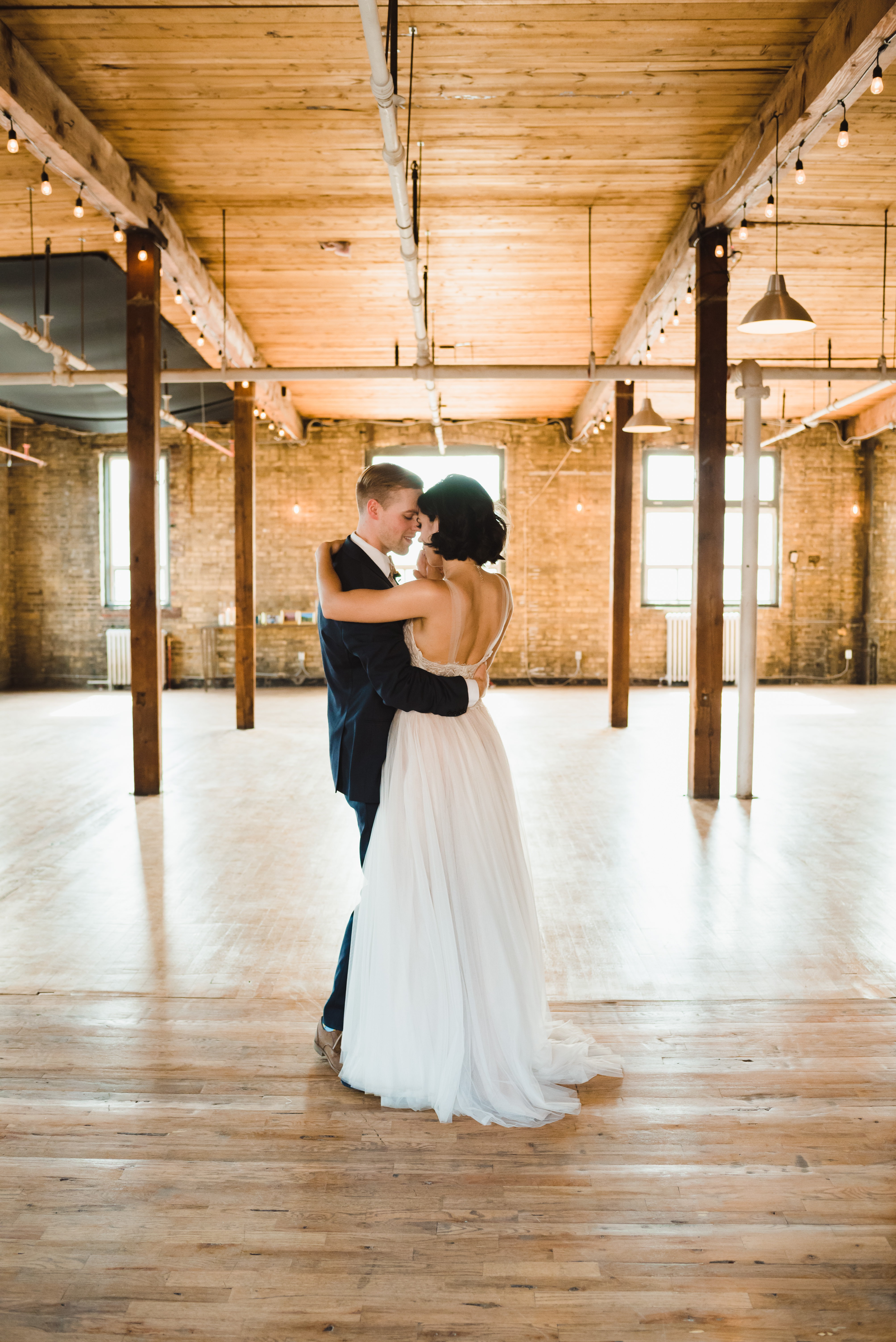 bride and groom dancing at the Jam Factory in Toronto Gillian Foster